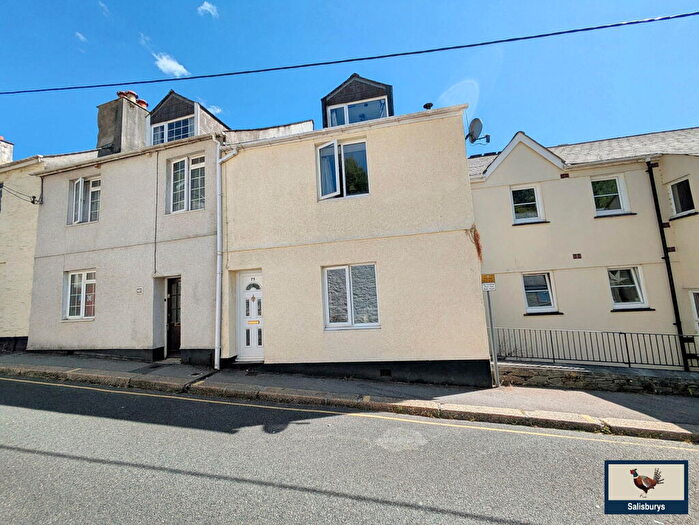 4 Bedroom Terraced House For Sale In Tavistock, PL19