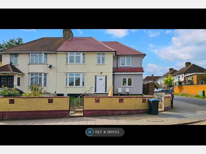 4 Bedroom Terraced House To Rent In Ealing Road, Wembley, HA0