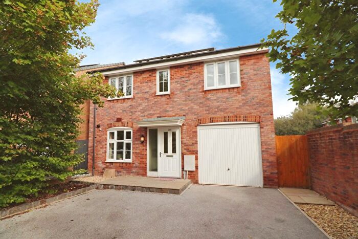 4 Bedroom Detached House For Sale In Brython Drive, St. Mellons, Cardiff, CF3