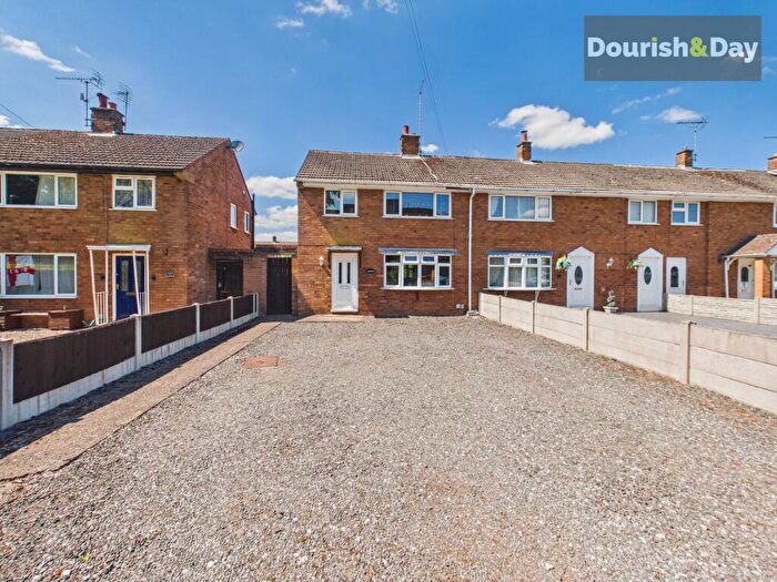 3 Bedroom Terraced House For Sale In Meakin Grove, Stafford, ST16