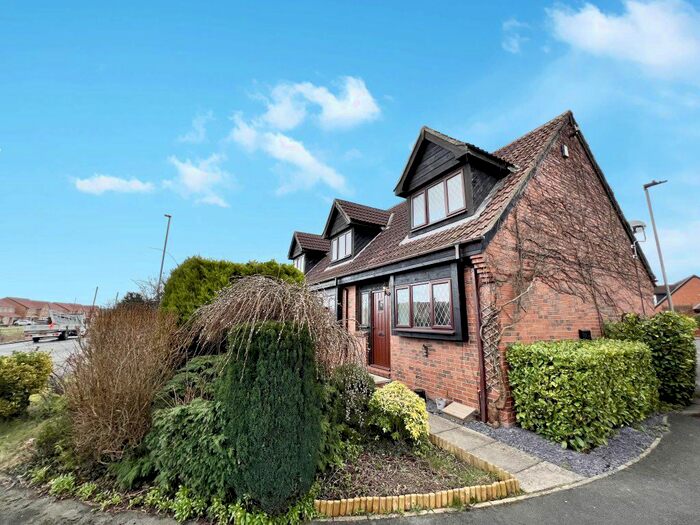 2 Bedroom Semi-Detached House To Rent In Main Road, Hambleton, YO8