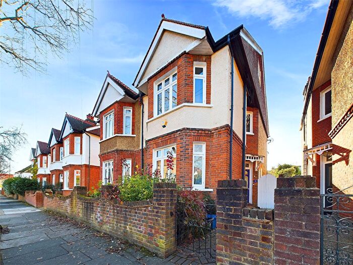 4 Bedroom Semi-Detached House To Rent In Chudleigh Road, Twickenham, TW2