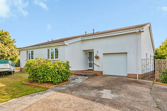 4 Bedroom Bungalow For Sale In The Coppice, Dawlish, Devon, EX7