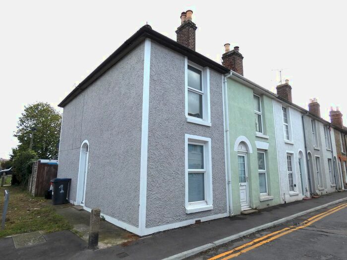 3 Bedroom End Of Terrace House To Rent In Essex Street, Whitstable, CT5