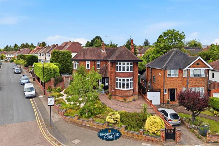 4 Bedroom Detached House For Sale In Stoney Road, Styvechale, Coventry, CV3