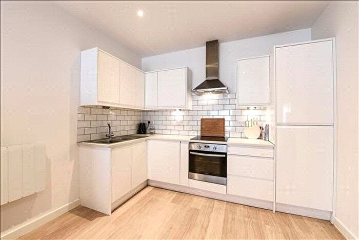 1 Bedroom Flat To Rent In Durnsford Road, Wimbledon, SW19