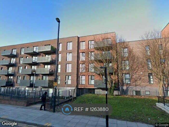 2 Bedroom Flat To Rent In Watermill Lane, London N18