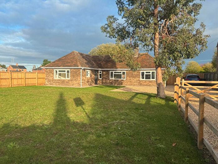 3 Bedroom Detached Bungalow To Rent In The Cottons, Outwell, PE14