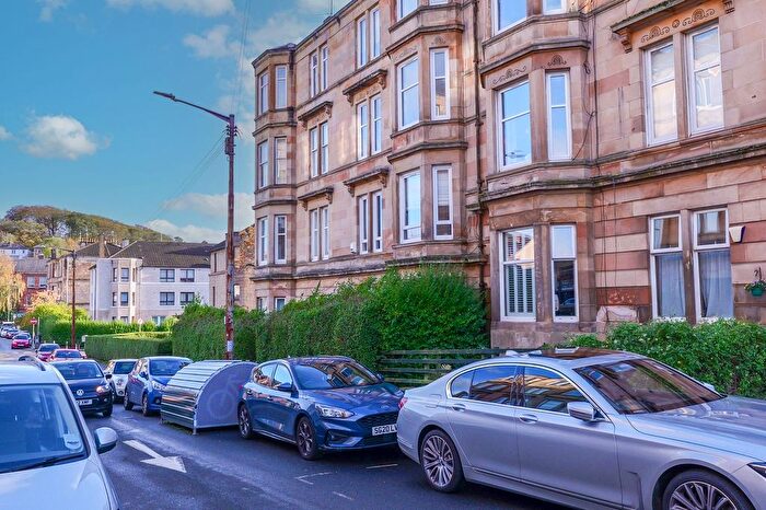 2 Bedroom Flat For Sale In Millwood Street, Glasgow, G41