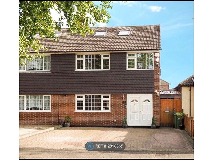 4 Bedroom Semi Detached House To Rent In Westfield Road, Sutton, SM1
