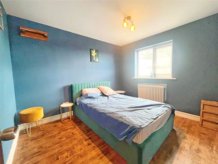 3 Bedroom Detached House For Sale In Catchdale Close, Blackley, Manchester, M9