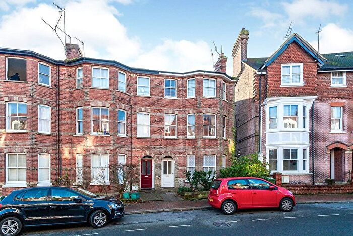 1 Bedroom Flat For Sale In Lime Hill Road, Tunbridge Wells, Kent, TN1
