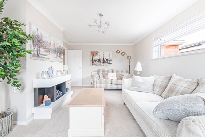 3 Bedroom Detached Bungalow For Sale In Watton, IP25