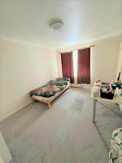 1 Bedroom Property To Rent In Hickin Close, London, SE7