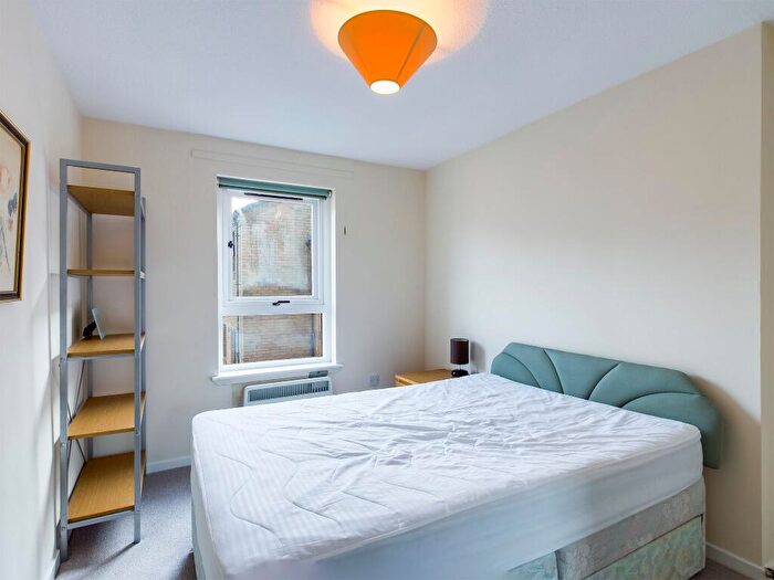 1 Bedroom Flat To Rent In Parkside Terrace, Edinburgh, EH16