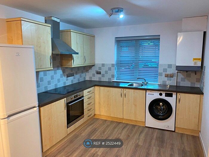 1 Bedroom Flat To Rent In High Street, Chester, CH4
