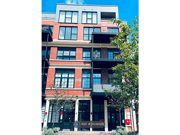 1 Bedroom Flat To Rent In Pearl Buildings, London, SE5