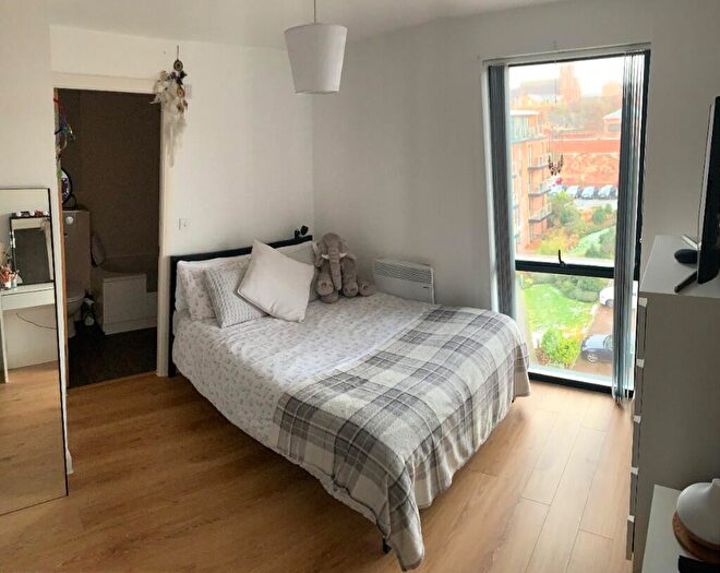 2 Bedroom Apartment To Rent In Princeton Place, Liverpool, Merseyside, L8