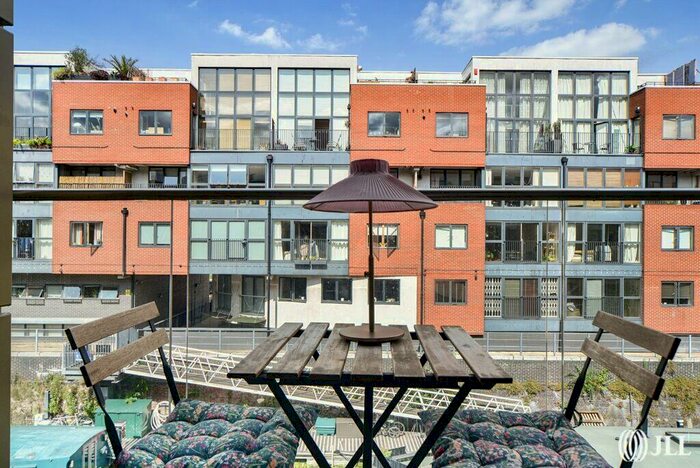 1 Bedroom Flat To Rent In St. Annes Street London, E14