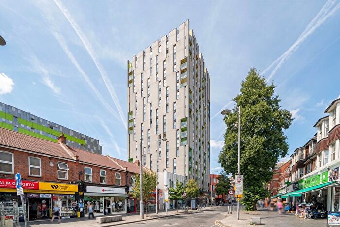 1 Bedroom Flat To Rent In Arboretum Place, Barking, IG11