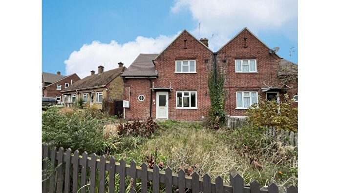 3 Bedroom Semi-Detached House For Sale In Makenade Avenue, Faversham, Kent, ME13