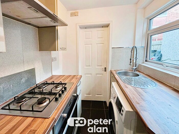 3 Bedroom Property To Rent In Dean Street, Newport, NP19