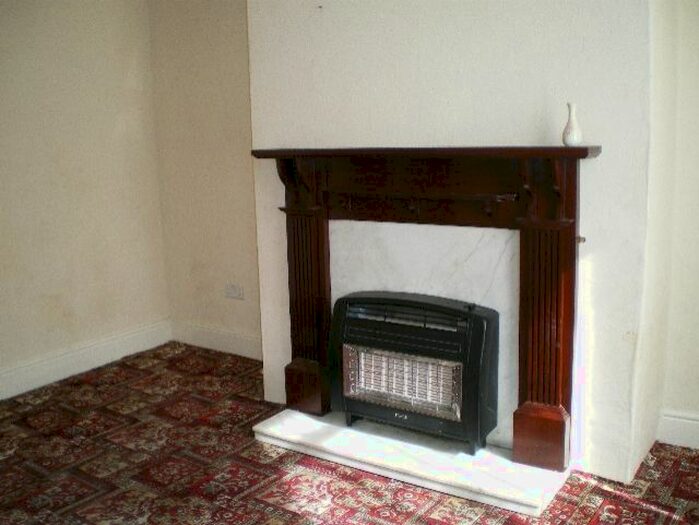 2 Bedroom Terraced House To Rent In Brownhill Crescent, Leeds, LS9