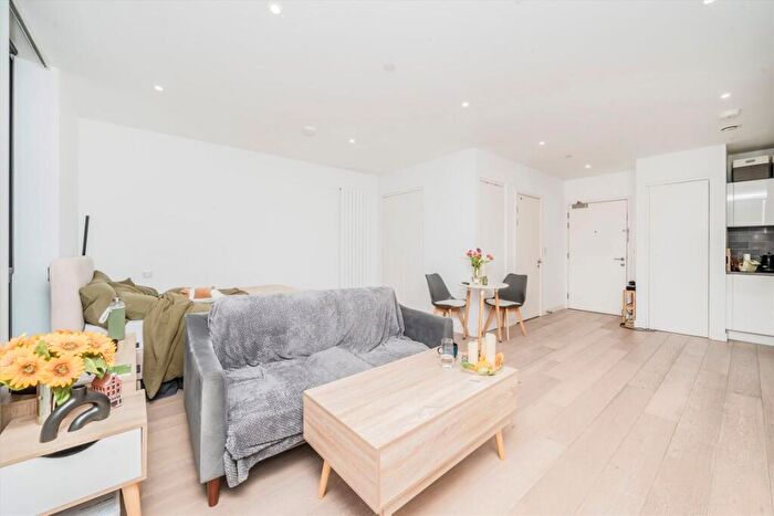 Flat For Sale In Pinnacle House, Royal Wharf, E16
