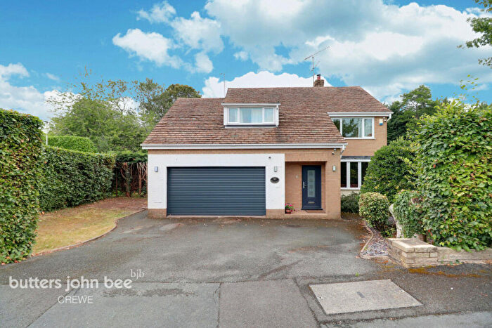 5 Bedroom Detached House For Sale In Salander Crescent, Wistaston, CW2