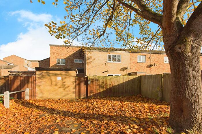 1 Bedroom House For Sale In Craister Court, Cambridge, CB4
