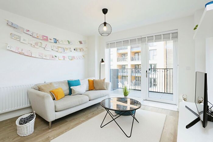 1 Bedroom Flat For Sale In Bowen Drive, London, SE7