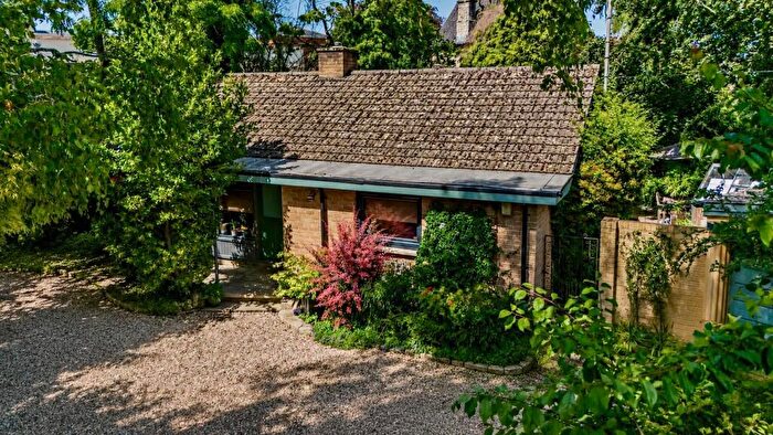 2 Bedroom Detached House For Sale In Central Cirencester, GL7
