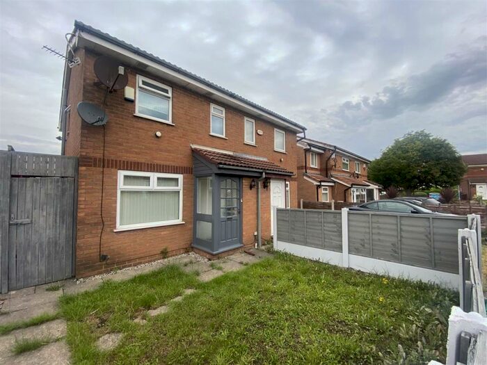 2 Bedroom Semi-Detached House To Rent In Neenton Square, Gorton, Manchester, M12