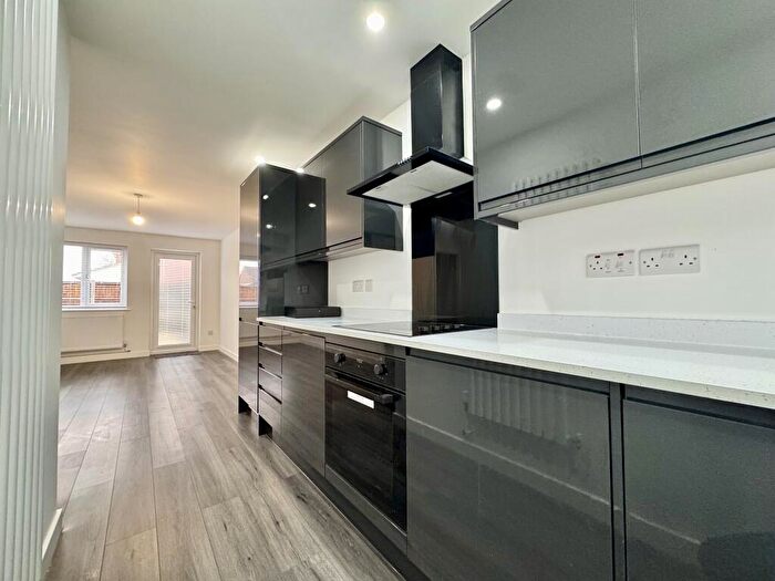 2 Bedroom Apartment To Rent In Nursery Close, Norwich, NR6