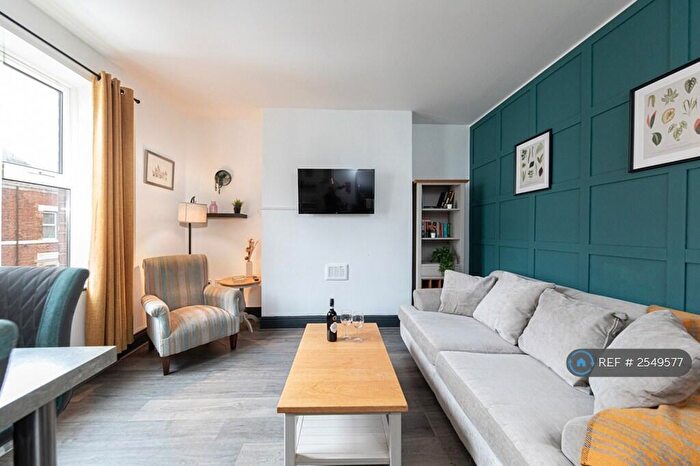 5 Bedroom Terraced House To Rent In Granville St, Gateshead, NE8