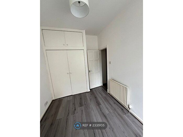2 Bedroom Flat To Rent In Victoria Road, Aberdeen, AB11