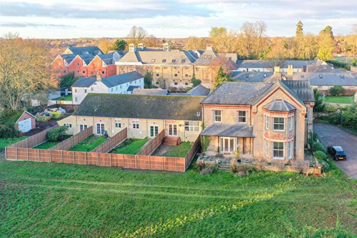 2 Bedroom Terraced Bungalow To Rent In Fordham Road, Newmarket, CB8