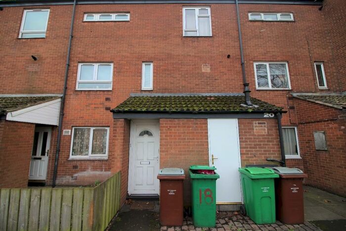 2 Bedroom Terraced House To Rent In Lammas Gardens, Nottingham, NG2