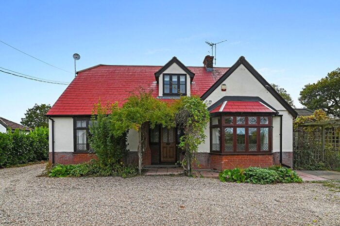 5 Bedroom Chalet For Sale In Fox Street, Ardleigh, CO7