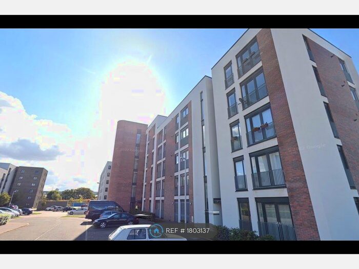 2 Bedroom Flat To Rent In Arneil Drive, Edinburgh, EH5