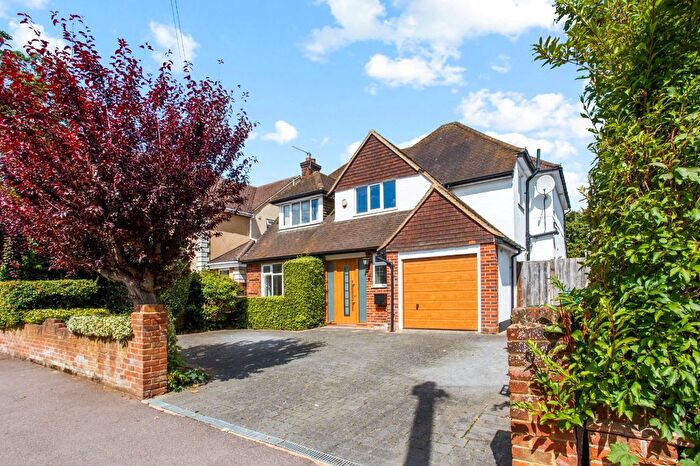 5 Bedroom Detached House For Sale In Langley Way, Watford, Hertfordshire, WD17