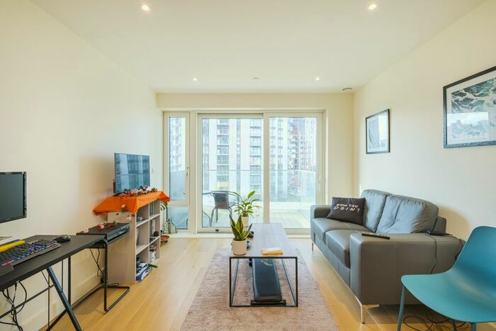 1 Bedroom Flat To Rent In Duke Of Wellington Avenue, London SE18