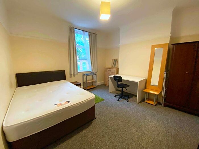 4 Bedroom Terraced House To Rent In Hobart Street, Clarendon Park, Leicester, LE2