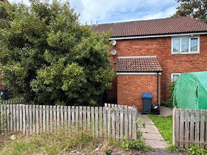 1 Bedroom Flat For Sale In Lees Street, Birmingham, B18
