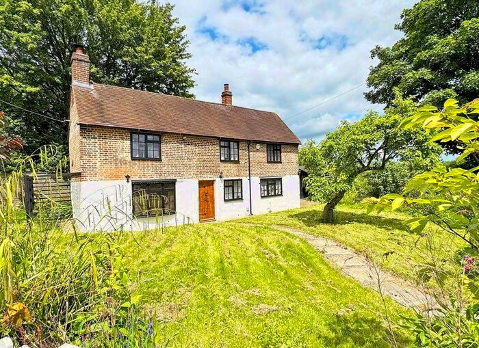2 Bedroom Cottage For Sale In Skittle Green, Bledlow, Princes Risborough, HP27