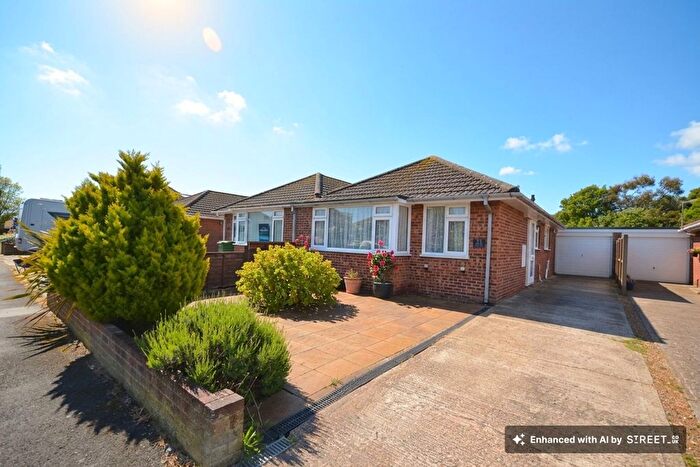 2 Bedroom Semi-Detached Bungalow For Sale In Seabourne Way, Dymchurch, TN29