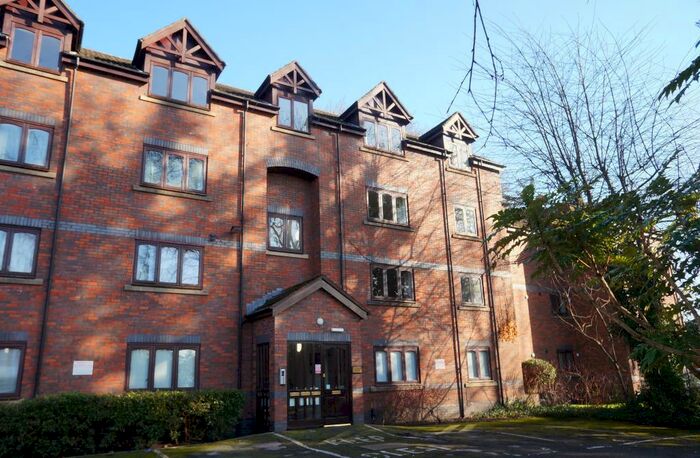 2 Bedroom Apartment To Rent In Prestbury Court, Didsbury, M20
