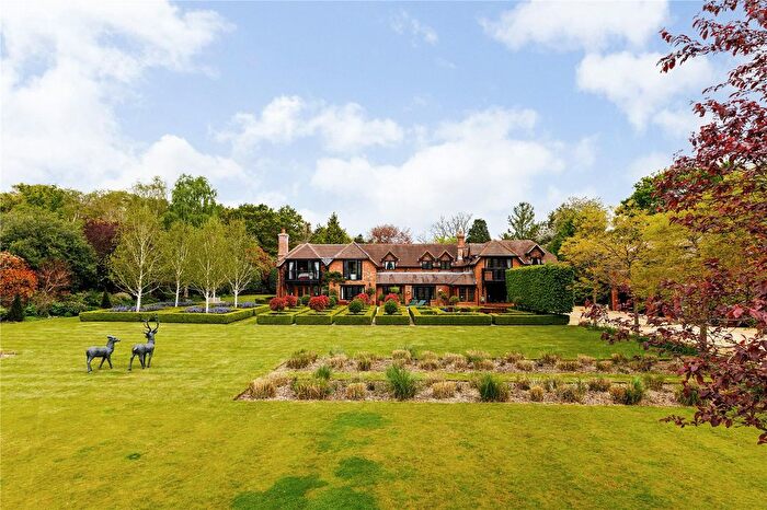 6 Bedroom Detached House For Sale In Wood Lane, Kidmore End, Reading, Oxfordshire, RG4