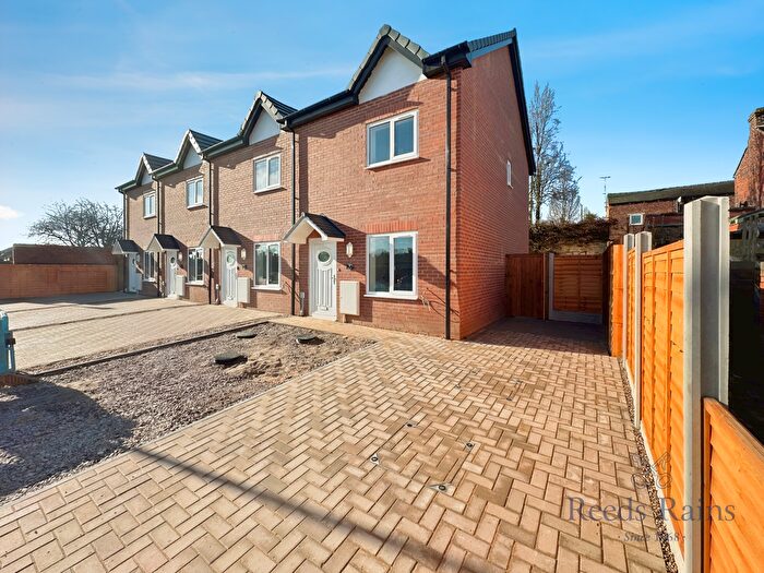 3 Bedroom Terraced House For Sale In Queen Street, Chesterton, Newcastle, Staffordshire, ST5