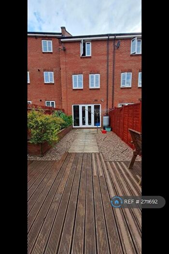 3 Bedroom Terraced House To Rent In Cardinal Drive, Gloucester, GL4